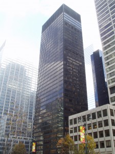 Figuer 2. Seagram Building, Mies van der Rohe, USA. Credit: Steve Cadman. Source: wikimedia commons.