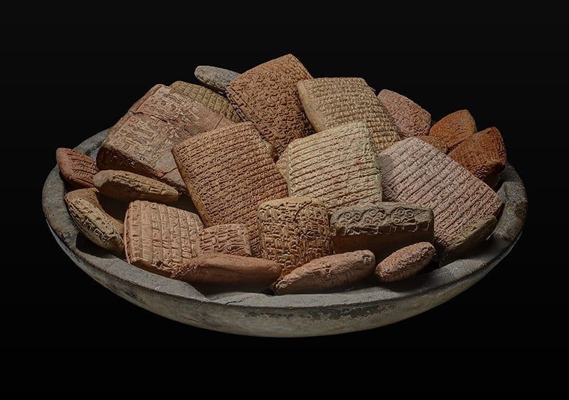 Photo courtesy Klaus Wagensonner. Tablets from Yale Babylonian Collection and Nies Babylonian Collection.
